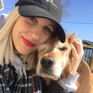 Meet your Posher, Carolane